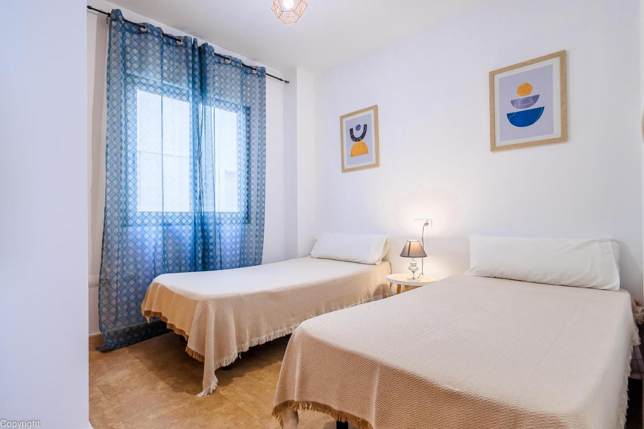 Apartamentos Madrid Torrevieja Zewnętrze zdjęcie